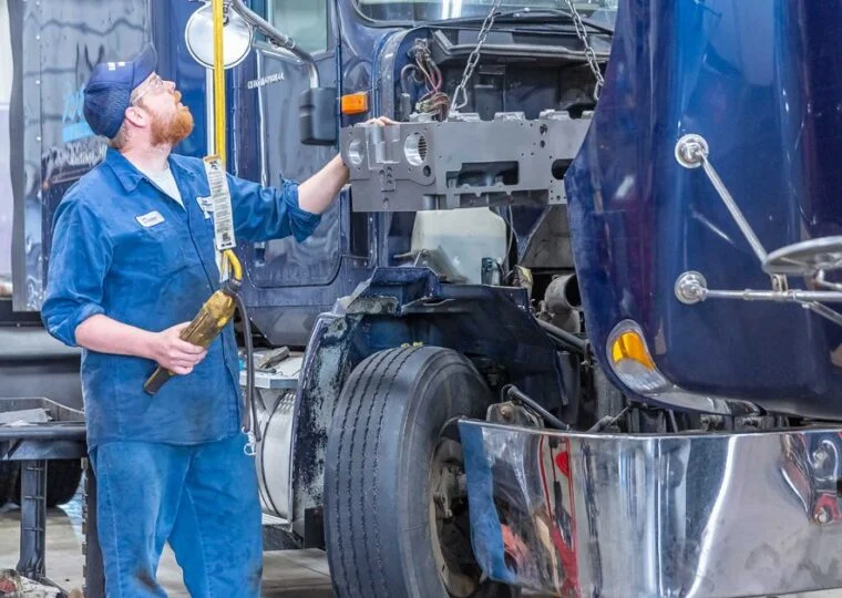 prevent semi truck breakdown & replacements - Blaine Bros.